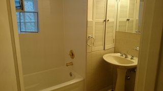 4528 N. Manor bathroom