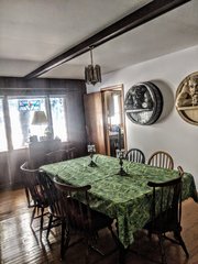 1415 Forest dining room